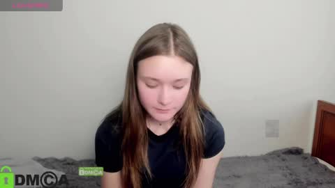 Snapshot of elina_x chatting on 06/01/26, 02:08 elina_x online show from 06/01/26, 02:08