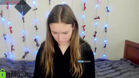 Snapshot of elina_x chatting on 06/05/26, 01:28 elina_x online show from 06/05/26, 01:28