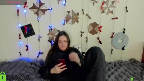 Snapshot of elina_x chatting on 06/17/26, 01:23 elina_x online show from 06/17/26, 01:23
