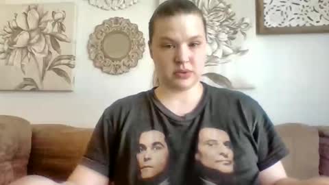 Snapshot of elinah_hanile chatting on 02/09/26, 10:25 Elinah online show from 02/09/26, 10:25