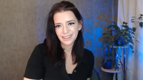 Snapshot of elinapretty chatting on 03/10/26, 10:59 Elina online show from 03/10/26, 10:59