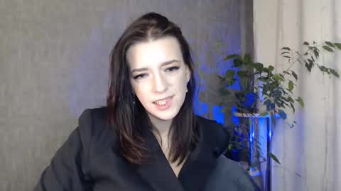Snapshot of elinapretty chatting on 03/18/26, 10:46 Elina online show from 03/18/26, 10:46