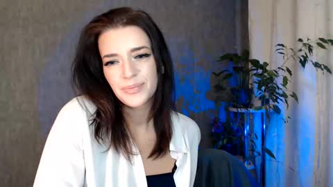 Snapshot of elinapretty chatting on 03/19/26, 10:14 Elina online show from 03/19/26, 10:14