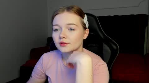 elinavale online show from 04/05/26, 05:04