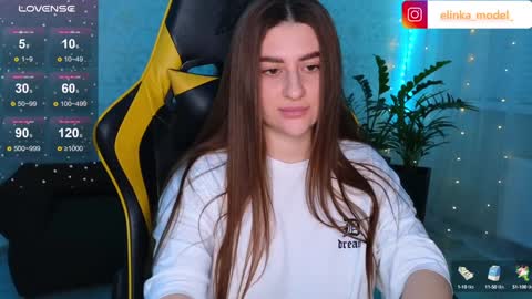 Elina online show from 12/03/24, 06:38