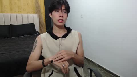 Snapshot of elio_collem chatting on 12/16/24, 08:31 ELIO online show from 12/16/24, 08:31