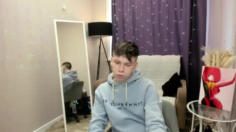 eliotmars online show from 04/24/26, 12:07