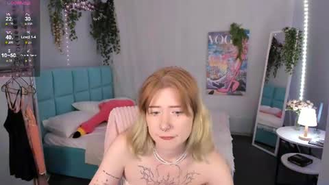 Snapshot of elira_vane chatting on 07/17/26, 02:51 Elira Vane online show from 07/17/26, 02:51
