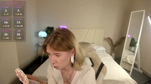 Snapshot of elira_vane chatting on 07/22/26, 01:52 Elira Vane online show from 07/22/26, 01:52
