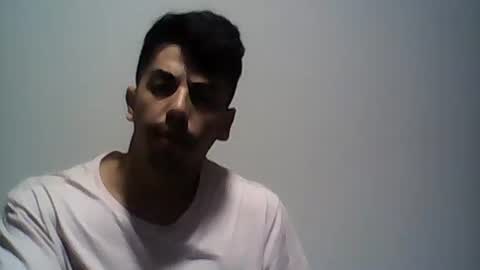 Snapshot of elirodd chatting on 12/04/24, 05:16 Rod online show from 12/04/24, 05:16