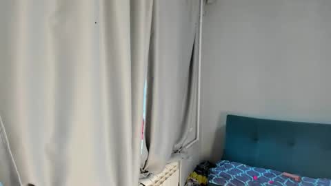 Snapshot of elis_gabbi chatting on 09/12/25, 01:06 Elis online show from 09/12/25, 01:06