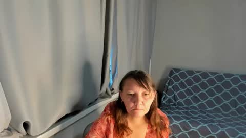 Snapshot of elis_gabbi chatting on 09/17/25, 12:45 Elis online show from 09/17/25, 12:45