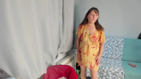 Snapshot of elis_gabbi chatting on 11/06/25, 02:12 Elis online show from 11/06/25, 02:12