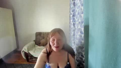 Snapshot of elis_gabbi chatting on 05/26/26, 01:34 Elis online show from 05/26/26, 01:34