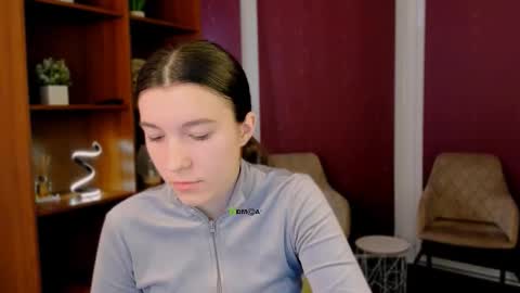 elis_sunny online show from 02/02/26, 06:34