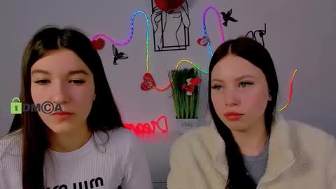 elis_sunny online show from 02/13/26, 06:31