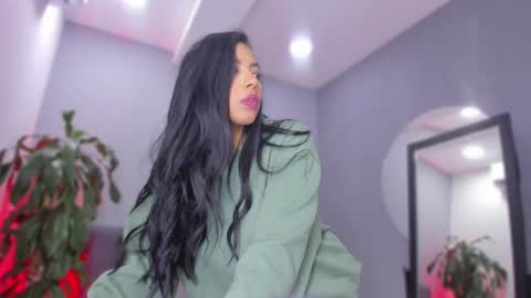 Elisa online show from 02/16/25, 02:09