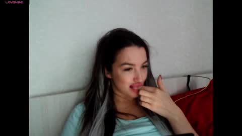 Snapshot of elisa_dove208 chatting on 10/23/25, 06:34 elisa_dove208 online show from 10/23/25, 06:34