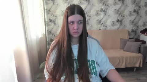 Aletta Oushen online show from 10/20/25, 10:05