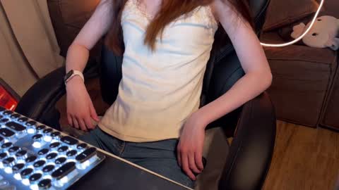 Elisa North online show from 03/03/25, 02:58