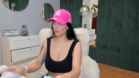 Maria online show from 10/26/25, 06:30