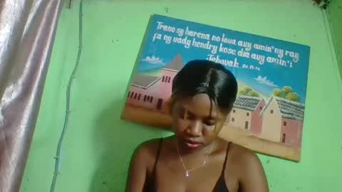 Snapshot of elisabeth2525 chatting on 01/22/25, 04:34 elisabeth2525 online show from 01/22/25, 04:34