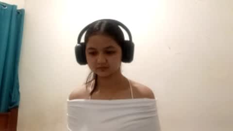 Snapshot of elisabethkapoor chatting on 07/21/26, 11:56 Harper online show from 07/21/26, 11:56