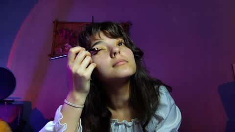 Elin online show from 04/05/26, 01:08