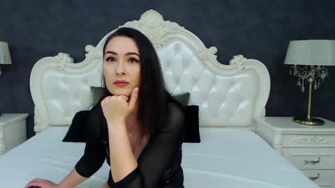 Krissy online show from 04/22/26, 07:44