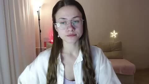 Elis online show from 12/23/24, 06:16