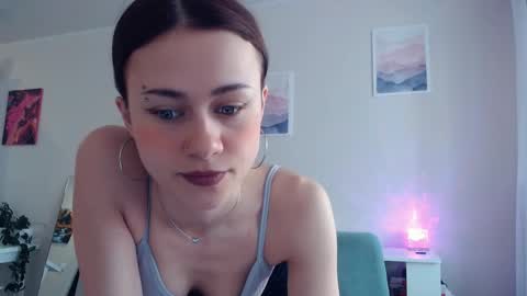 Elis online show from 03/13/26, 04:30