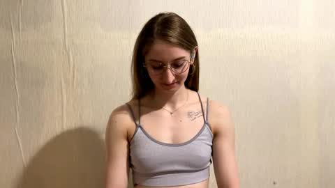 Elisabet online show from 04/17/26, 04:10