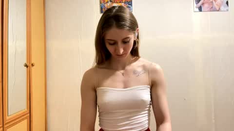 Elisabet online show from 04/18/26, 07:07