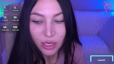 elisevelour online show from 11/16/25, 02:00