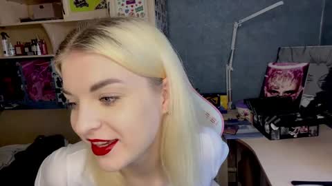 Kate online show from 05/03/26, 10:21