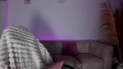 Snapshot of elissa_dominguez chatting on 07/09/26, 01:31 Elissa online show from 07/09/26, 01:31