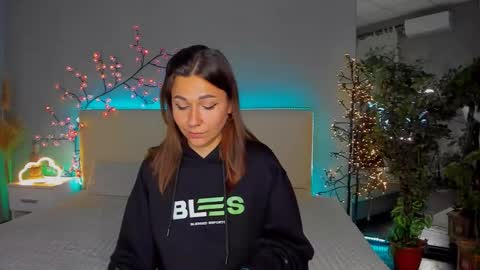 ElissGlow online show from 09/21/25, 12:18