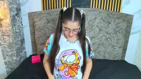 elisvega online show from 02/13/26, 03:46