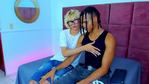 Snapshot of elite__models chatting on 05/08/26, 01:00 Valentino Konny y Jhon online show from 05/08/26, 01:00