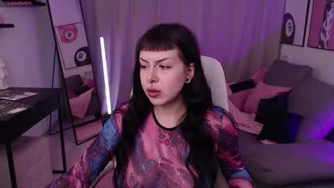 Ari online show from 12/02/25, 07:36