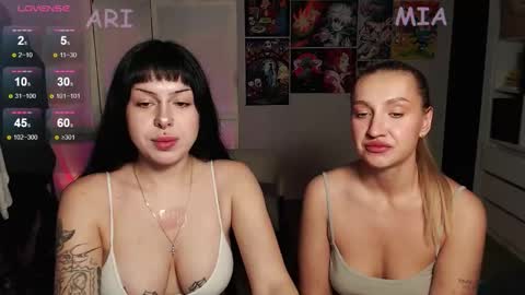 Ari online show from 10/04/25, 02:04