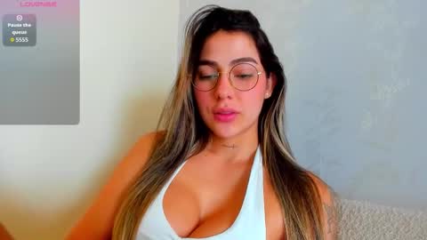 My name is ElizaPVT is open online show from 12/17/25, 04:46