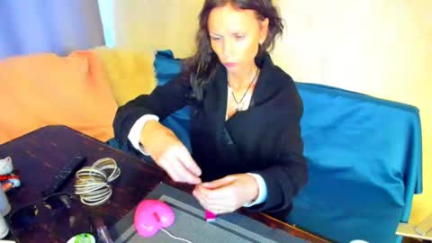 Elizabethangel online show from 06/24/26, 01:37