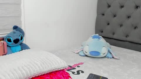 ELIZA online show from 11/23/25, 03:06