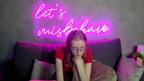 Snapshot of elizabeth_harpper chatting on 02/01/25, 11:10 Elizabeth online show from 02/01/25, 11:10