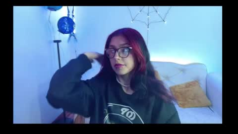 Snapshot of elizabeth_loren chatting on 10/21/25, 01:23 Elizabeth Loren online show from 10/21/25, 01:23