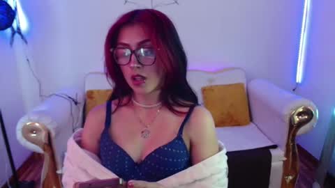 Snapshot of elizabeth_loren1 chatting on 10/30/25, 07:25 elizabeth_loren1 online show from 10/30/25, 07:25