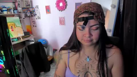 Snapshot of elizabeth_martinez98 chatting on 10/10/25, 08:08 Elizabeth Martinez online show from 10/10/25, 08:08