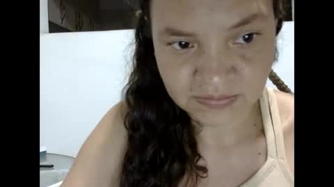 Snapshot of elizabeth_martinez_ chatting on 02/14/25, 01:02 Elizabeth Martinez online show from 02/14/25, 01:02