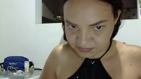 Snapshot of elizabeth_martinez_ chatting on 09/17/25, 02:41 Elizabeth Martinez online show from 09/17/25, 02:41